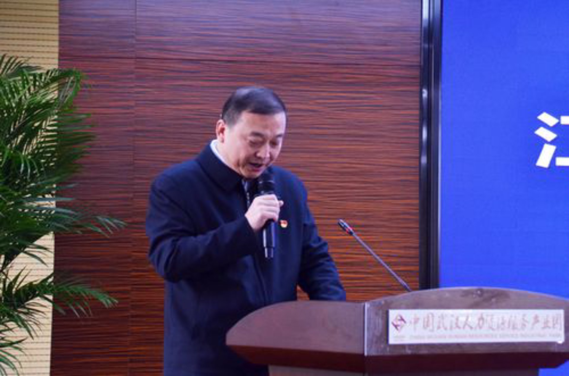 河池人才